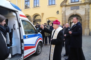 poświęcenie karetki